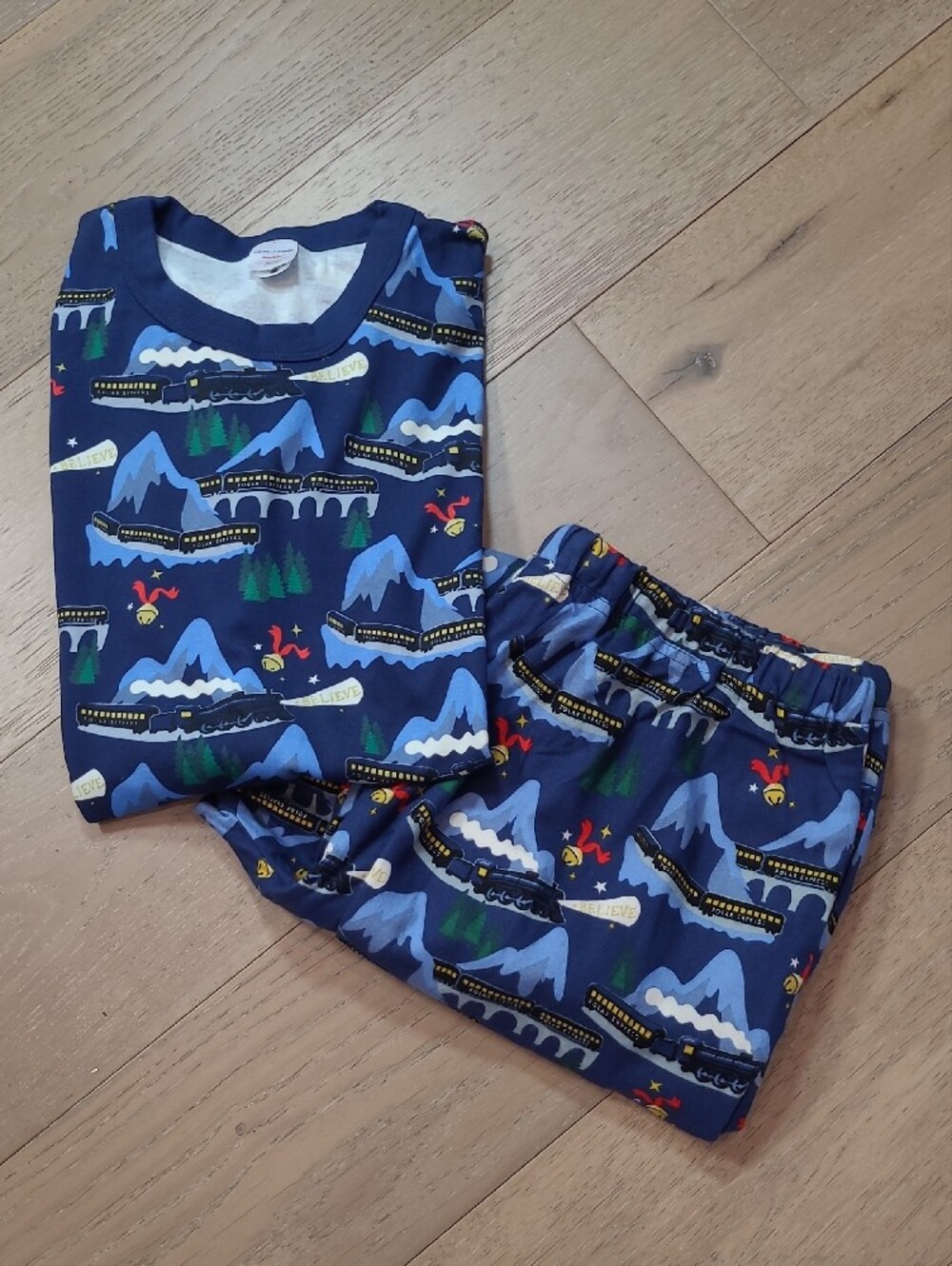 NWOT Hanna Andersson Polar Express Pajama Set Women's sz L Holiday PJ'S